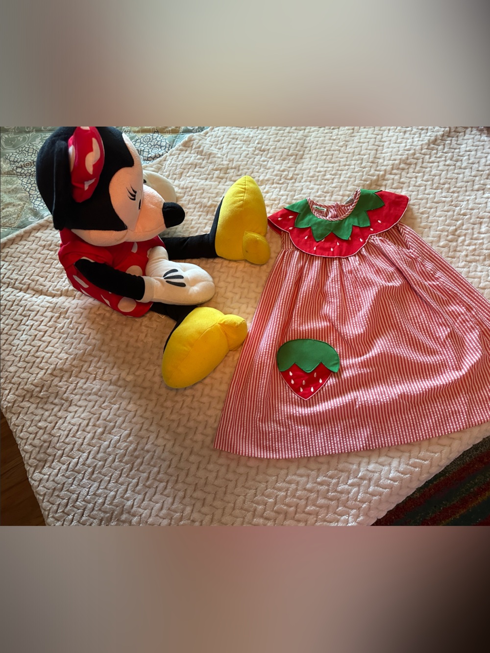 Girl's Strawberry Print Red Casual Dress with Green Collar